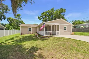 37207 McMinn Ave, Dade City, FL 33525 - Photo 1