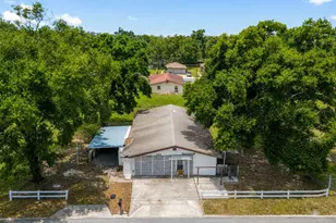 469 Mohawk Ave, Lakeland, FL 33815 - Photo 1