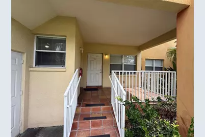 1355 Drew Street #101, Clearwater, FL 33755 - Photo 1