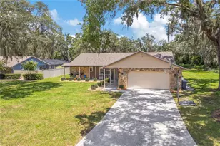 8513 Dee Cir, Riverview, FL 33569 - Photo 1