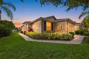 2339 Nantucket Dr, Sun City Center, FL 33573 - Photo 1