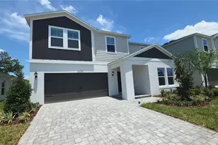 36741 Thornhedge Dr, Zephyrhills, FL 33541 - Photo 1