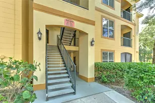 5620 Pinnacle Heights Cir, Tampa, FL 33624 - Photo 1
