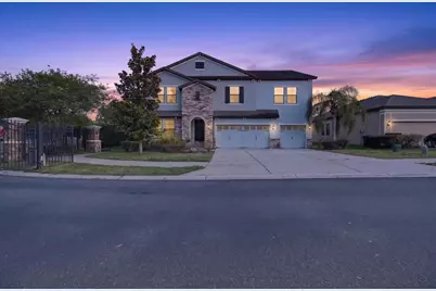 1389 Heritage Landings Drive, Lakeland, FL 33805 - Photo 1