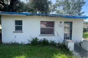 515 S Gordon St, Plant City, FL 33563 - Photo 1