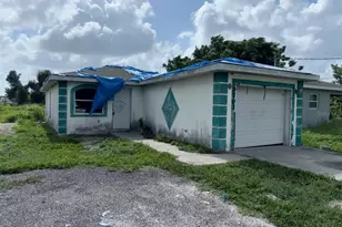 2703 1st Ave E, Palmetto, FL 34221 - Photo 1