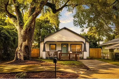 1316 E Giddens Avenue, Tampa, FL 33603 - Photo 1