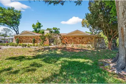 2111 Paddock Circle, Dunedin, FL 34698 - Photo 1