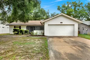 7604 S Sanibel Dr, Tampa, FL 33637 - Photo 1
