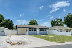 3260 36th Ave N, Saint Petersburg, FL 33713 - Photo 1