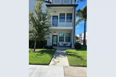2556 13th Avenue N, Saint Petersburg, FL 33713 - Photo 1