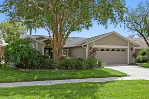 14607 Village Glen Cir, Tampa, FL 33618 - Photo 1
