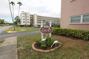 5521 80th St N, Saint Petersburg, FL 33709 - Photo 1