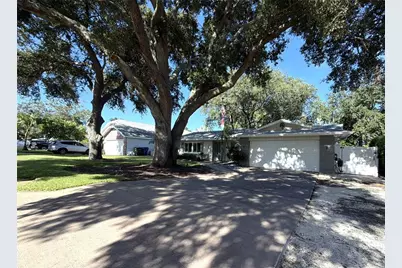 703 23rd Street SW, Largo, FL 33770 - Photo 1