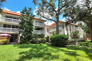 1001 Pearce Dr, Clearwater, FL 33764 - Photo 1