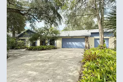 901 W River Drive, Temple Terrace, FL 33617 - Photo 1