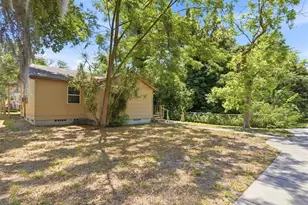 230 6th Ave N, Safety Harbor, FL 34695 - Photo 1