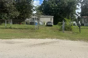 216 W Empire Dr, Brandon, FL 33510 - Photo 1