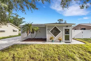 5211 48th Terrace N, Saint Petersburg, FL 33709 - Photo 1