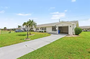1522 Belle Glade Ave, Sun City Center, FL 33573 - Photo 1