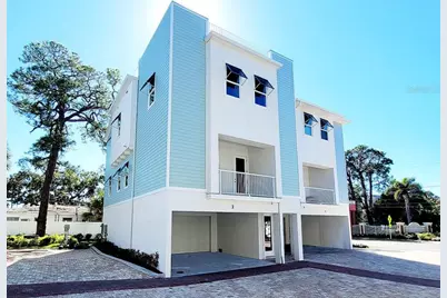 1413 Bayshore Boulevard #14, Dunedin, FL 34698 - Photo 1