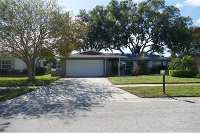 13926 Sunset Drive, Largo, FL 33774 - Photo 1