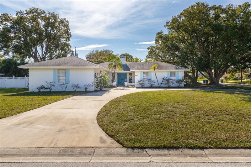 1455 Fairway Dr, Dunedin, FL 34698 MLS U8183947 Coldwell Banker