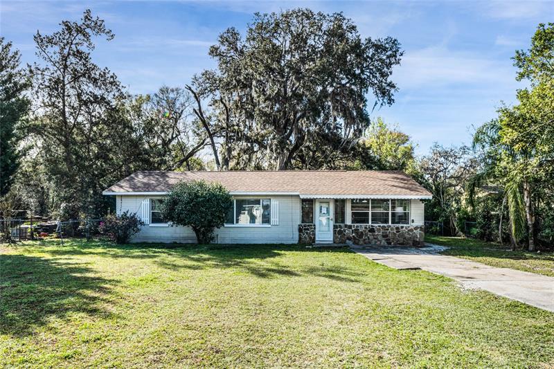 1406 E Voorhis Ave, Deland, FL 32724 - MLS U8190866 - Coldwell Banker