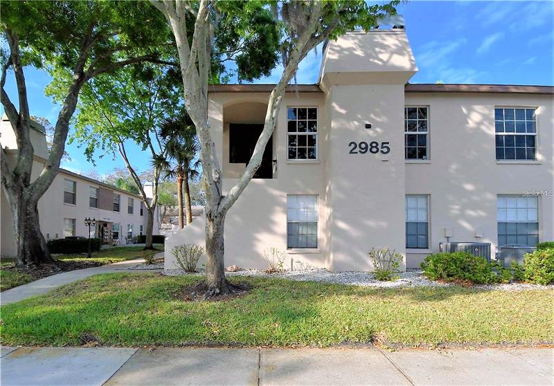 2985 Bonaventure Cir 204, Palm Harbor, FL 34684 MLS U8191382