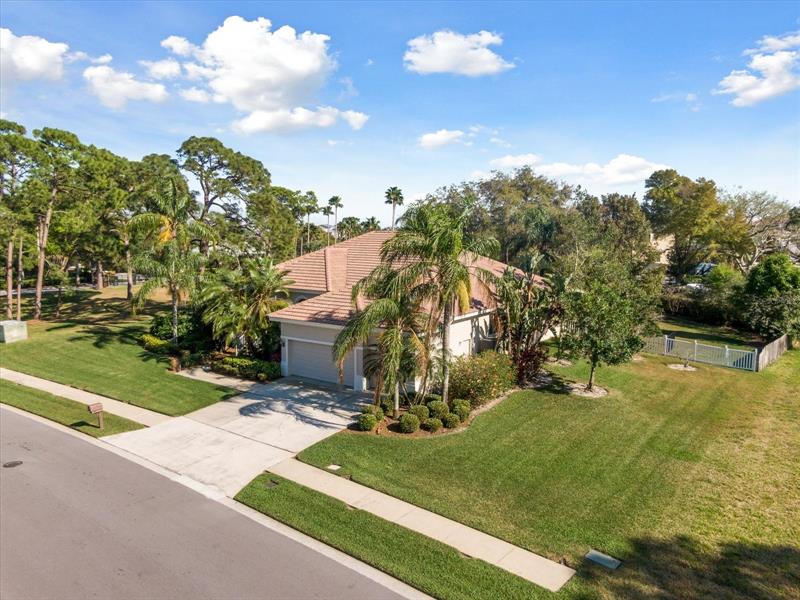 2109 N Pointe Alexis Dr, Tarpon Springs, FL 34689 MLS U8192003 Coldwell Banker