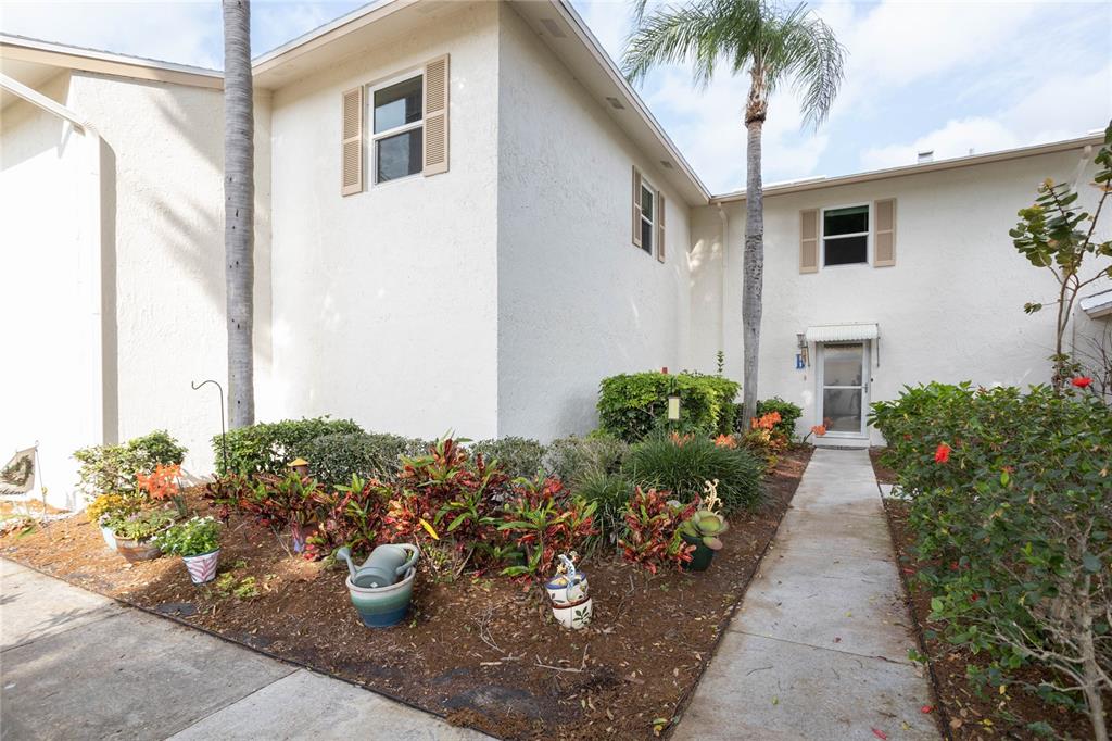 3210 39th St S B, Saint Petersburg, FL 33711 MLS U8193709 Coldwell