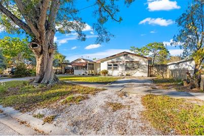 7313 8th Avenue N, Saint Petersburg, FL 33710 - Photo 1