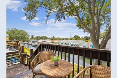 433 S Paula Drive #19, Dunedin, FL 34698 - Photo 1