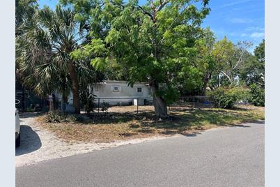 331 Archimedes Street, Dunedin, FL 34698 - Photo 1