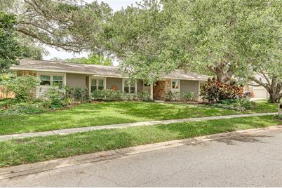 821 Spanish Oaks Boulevard, Palm Harbor, FL 34683 - Photo 1