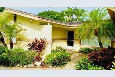 9225 2nd Street N, Saint Petersburg, FL 33702 - Photo 1
