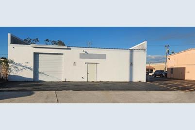 613 Cypress Avenue, Venice, FL 34285 - Photo 1