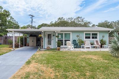 1890 San Mateo Drive, Dunedin, FL 34698 - Photo 1