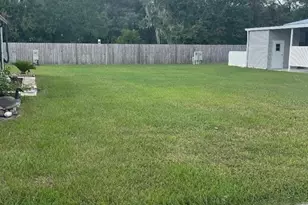 W 34924 Fantasy Ln, Zephyrhills, FL 33541 - Photo 1