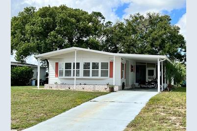 15621 Brookridge Boulevard, Brooksville, FL 34613 - Photo 1