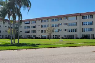 9950 62nd Terrace N, Saint Petersburg, FL 33708 - Photo 1