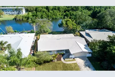 2040 Coronet Lane, Clearwater, FL 33764 - Photo 1