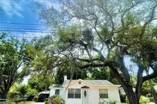 37 W Martin Luther King Jr Dr, Tarpon Springs, FL 34689 - Photo 1