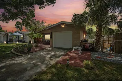 1762 New Hampshire Avenue NE, Saint Petersburg, FL 33703 - Photo 1