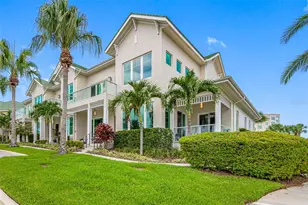 6 Hibiscus Ln, Belleair, FL 33756 - Photo 1