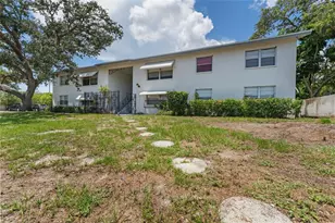 5845 Fairfield Ave S, Saint Petersburg, FL 33707 - Photo 1