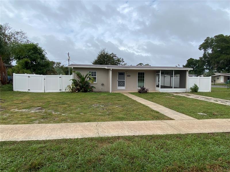 1222 Stillwater Ave, Deltona, FL 32725 MLS V4927535 Coldwell Banker