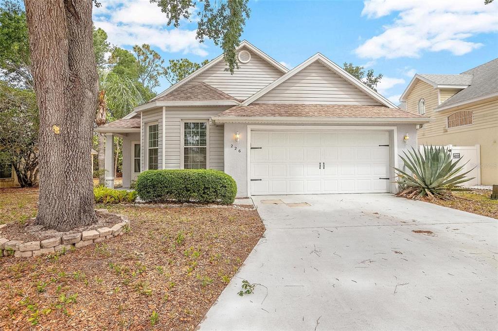 226 Bridgeton St, Davenport, FL 33896 MLS V4929697 Coldwell Banker