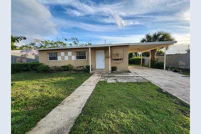 1091 W 26th Court, Riviera Beach, FL 33404 - Photo 1