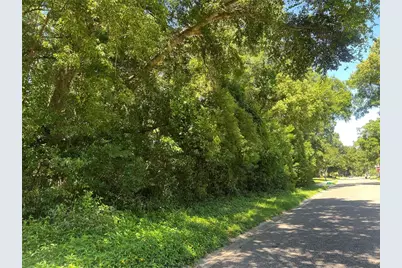 426 W Michigan Avenue, Lake Helen, FL 32744 - Photo 1